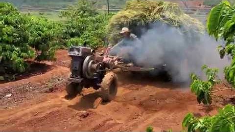 Xe công nông càng, chở lúa nhiều lên dốc bị lầy rất khó khăn, và cách sử lý