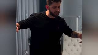 Burak Bulut - Eriyorum Günden Güne Resimi