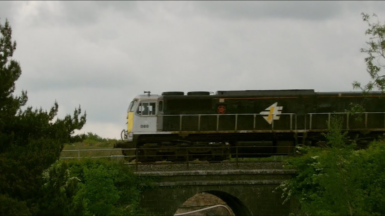 Irish Rail 080 Hauling DFDS Liner