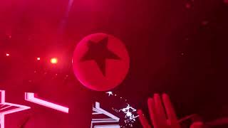 'She Looks So Perfect' - 5 Seconds of Summer LIVE, Auckland NZ 2026