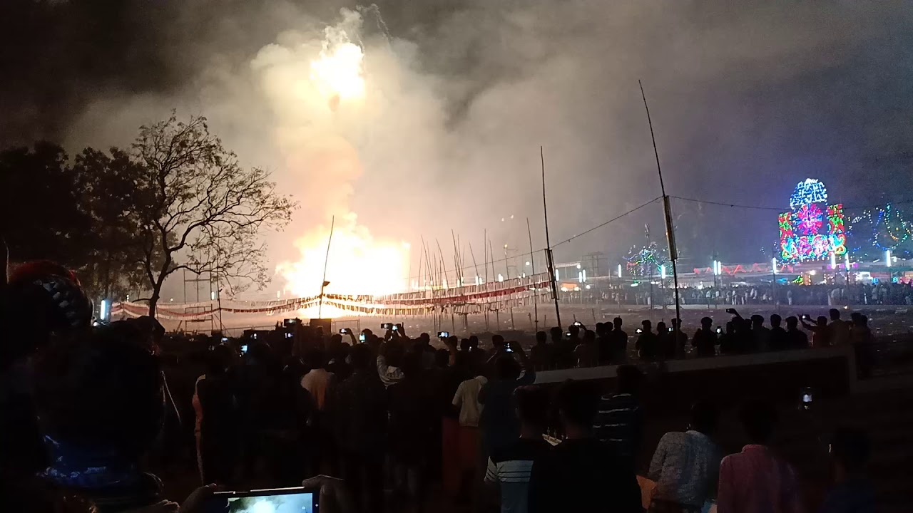 Fireworks at Thayineri Sree Kurinji Temple, Payyanur