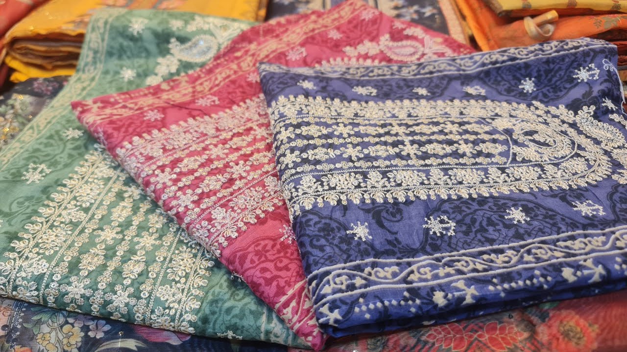 PIRE LOWN COTTON PRINTED PAKISTANI DRESS main image 0