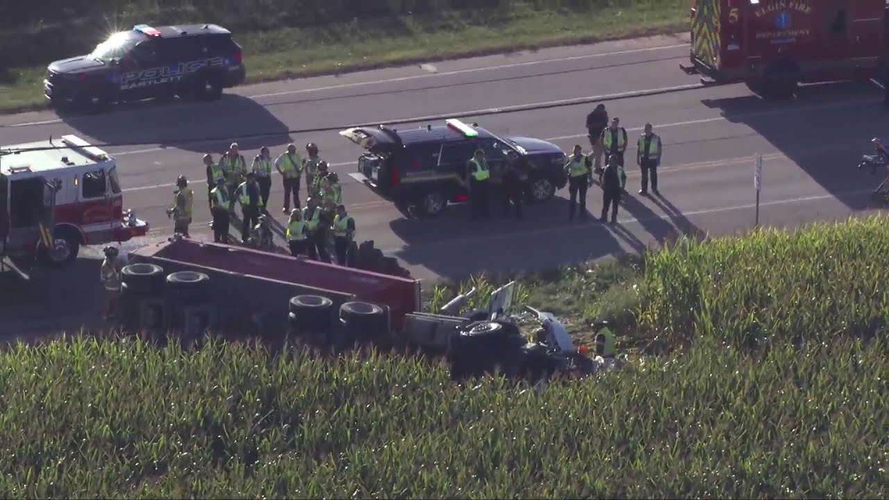 Vehicle vs dump truck crash in Elgin YouTube