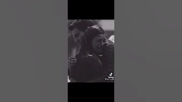 كل العيون تروح من بالي إلا عيونك أنت 