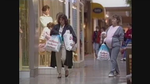 The Vault: The decades of Christmas shopping in Kentuckiana