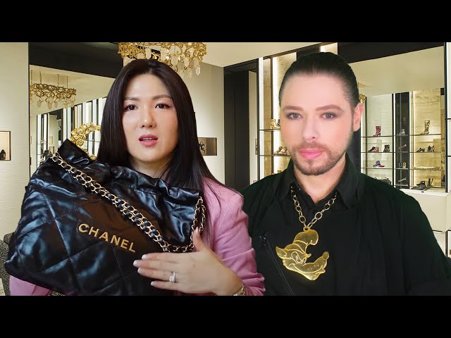 ★NlCK&NLCOLE★ CRYSTAL CRACK LEATHER BIG SQUARE BAG_BLACK Chanel Has Broken Again - Another Damaged 22 Bag! LVlovercc