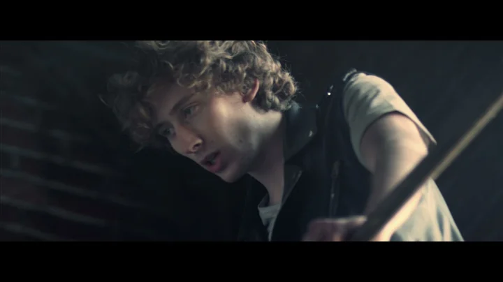 CORSON - RAISE ME UP (Clip Officiel)