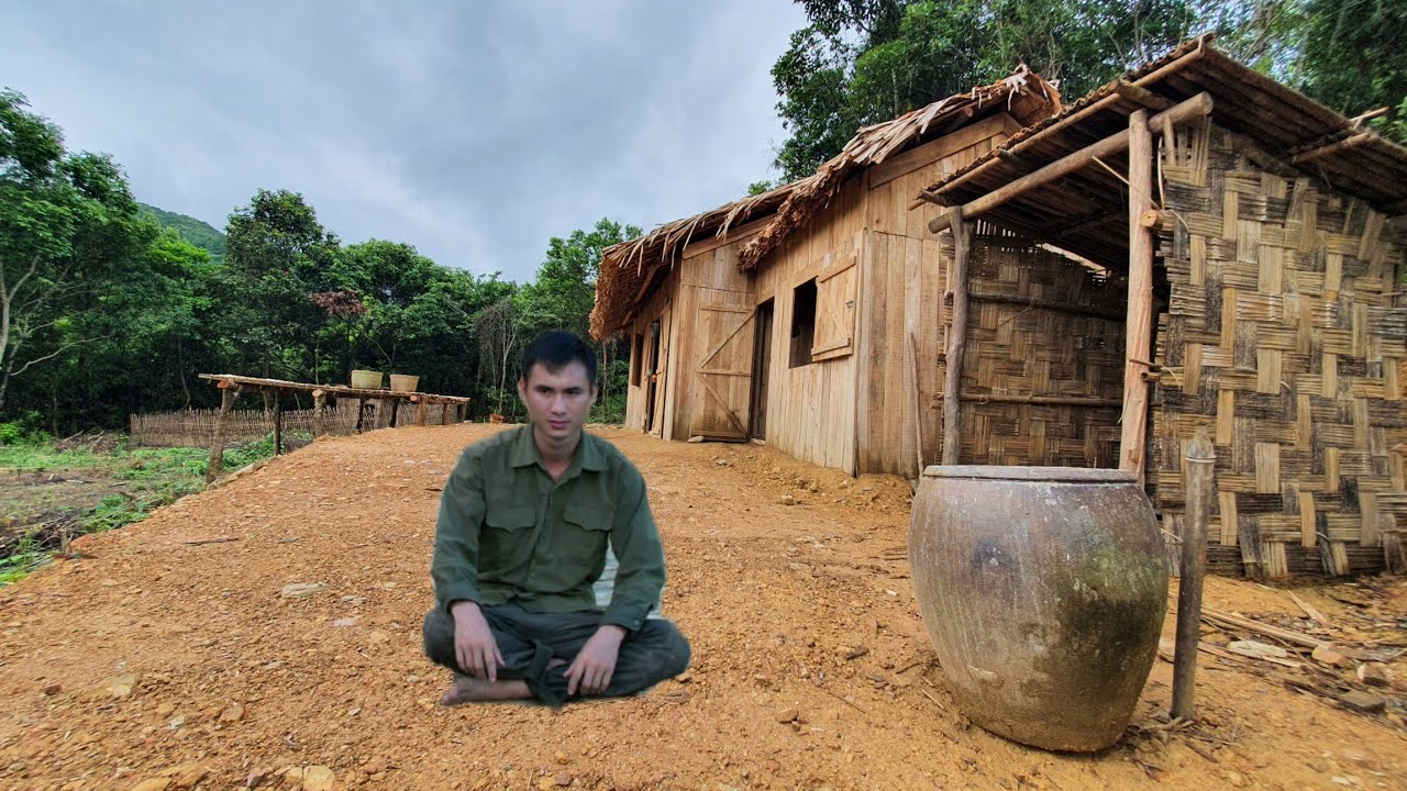 FULL VIDEO: 99 days to build a farm, grow vegetables, raise livestock