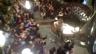 Frank Hannon from Tesla Acoustic set Live Def Leppard Cruise 2016