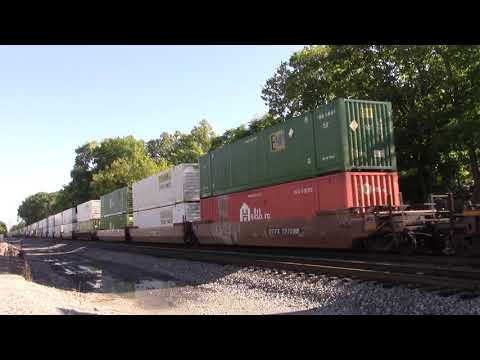 Norfolk Southern Ge Et44ac Tier 4 Southbound Intermodal Container Train Youtube Norfolk Southern Ge Et44ac Tier 4 Southbound Intermodal Container Train Youtube