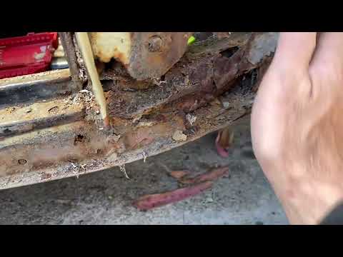 1958 VW Beetle Rusty A-Pillar Replace pt.1