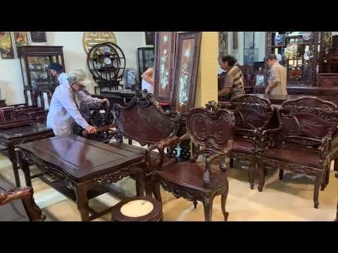 Video Khách Thăm Quan Đồ Gỗ Xưa - Nội Thất Nhà Cổ - Tủ Bày... - youtube