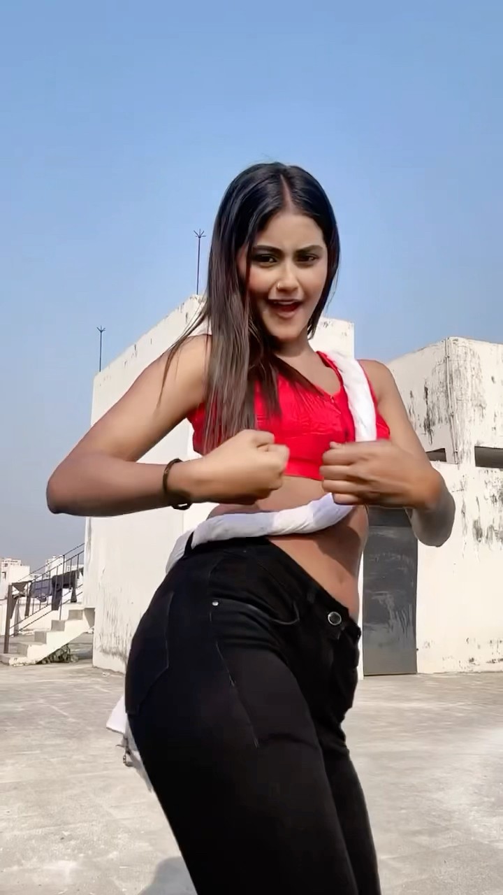 Sawatiya Pa Mare Lagala #shilpiraj #mahishrivastava #diyamukherjee #bhojpuri #shorts #song
