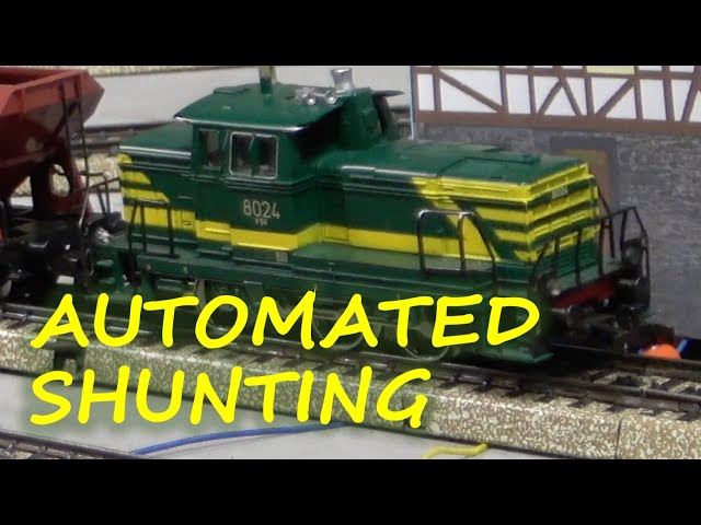 Automatic shunting with Märklin 3149 - YouTube