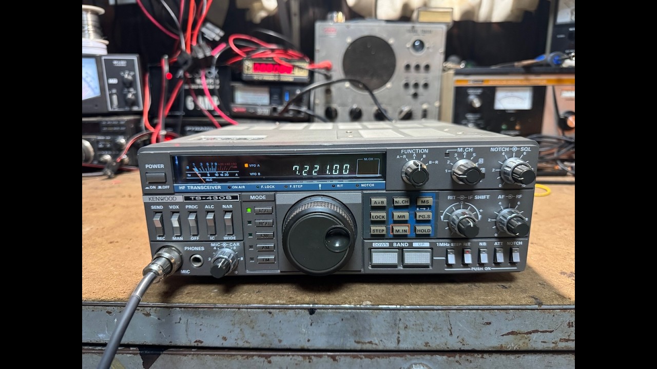 Kenwood TS 430s - YouTube