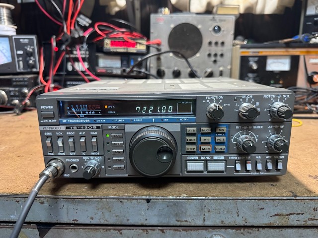 Kenwood TS 430s - YouTube