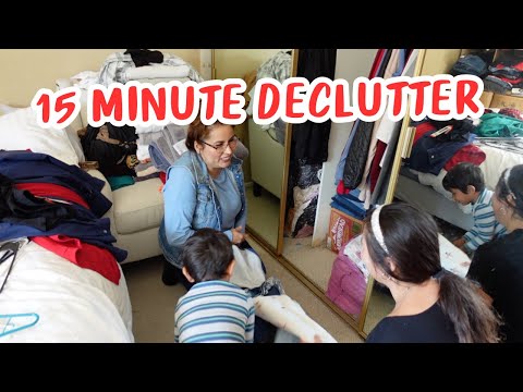 15 MINUTE CLOSET DECLUTTER | The Power of 15 Minute Sessions! EP. 2