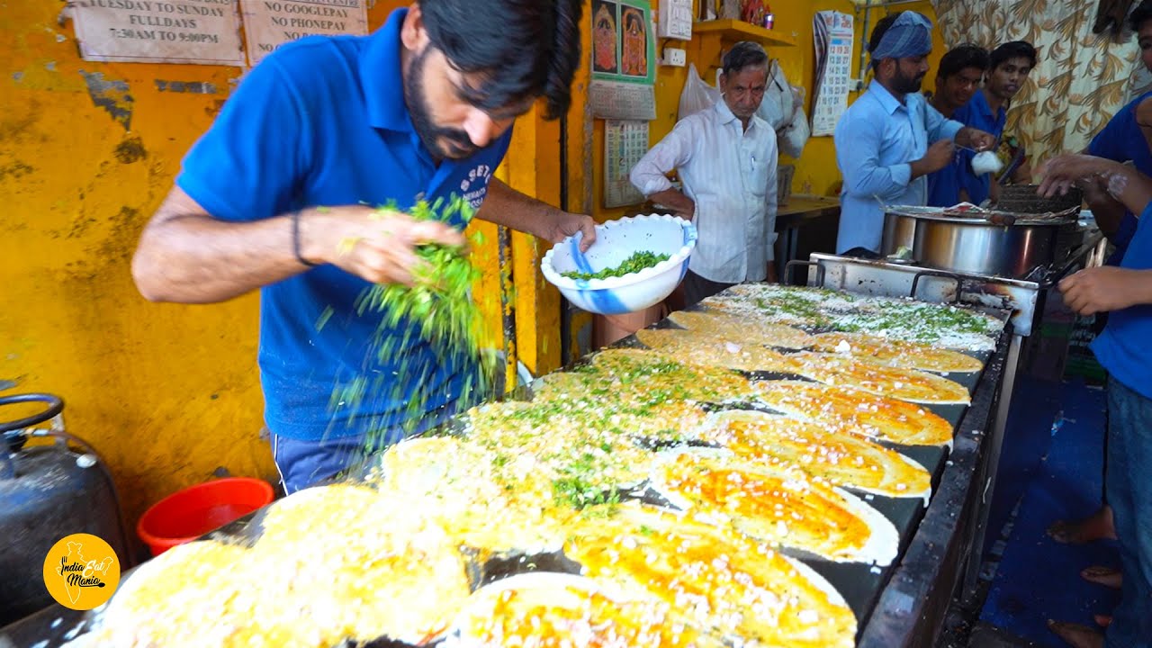 Dosa King of Hyderabad Rs. 60/- Only l Hemanth Dosa l Indian Street Food | INDIA EAT MANIA