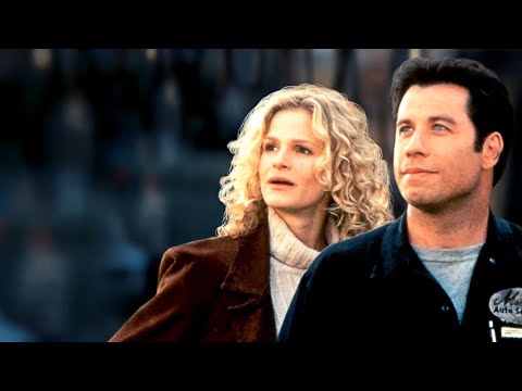 ميكانيكى محبوب يعيش فى هدوء لكنه بيتعرض لحادث بيخلى عنده قدرات خارقة ولما بيعرف السبب بتكون النهاية