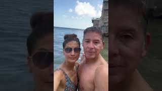 Kissing our way around the world 🥰