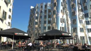 Endlich Sommer In Der Stadt Medienhafen Düsseldorf Hd