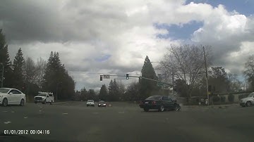 Red Light Runner || ViralHog