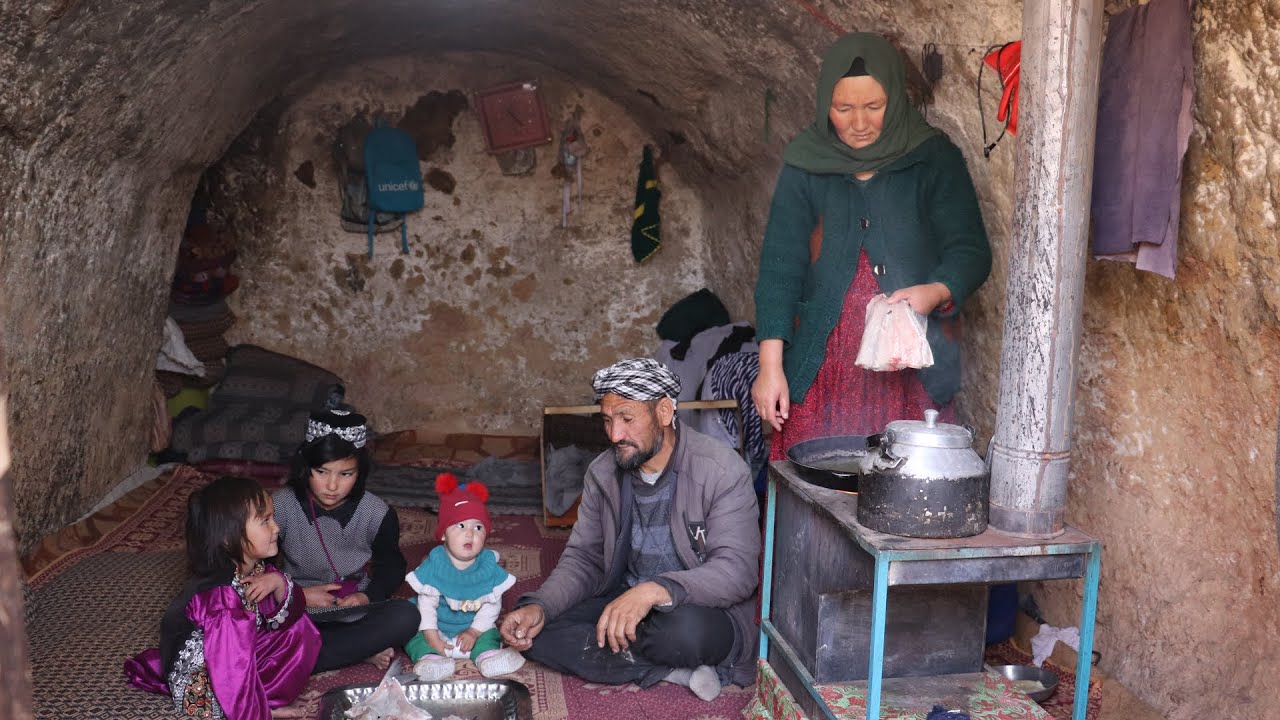 Surviving the Cold: Family Meal in a Cave | Village life Afghanistan