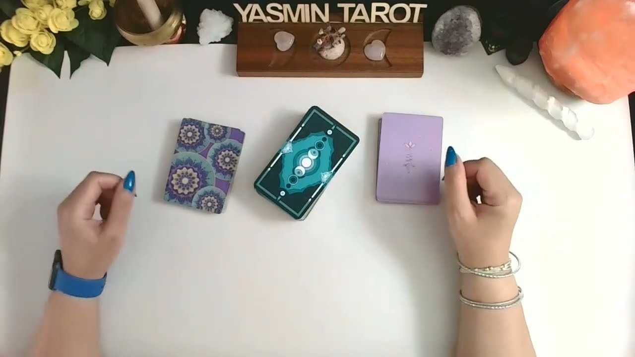 فال تاروت با یَسمین - انرژی خوانی احساسی الان بدون زمان