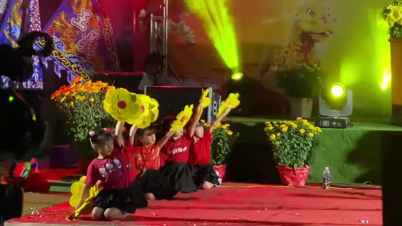 Mừng đảng mừng xuân 2026