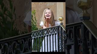 cute princess sending blow kiss #leonor #realmadrid #sofia #spain #royalspain
