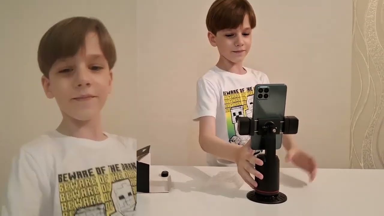 Распаковка настольного штатива CYKE Q02