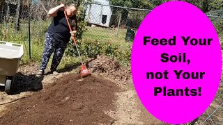 SPREADING COMPOST, RETAINING WATER, ATTRACTING WORMS (Find the Secret Word!) Content