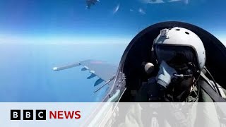 China rehearses 'sealing off' Taiwan in third day of drills – BBC News
