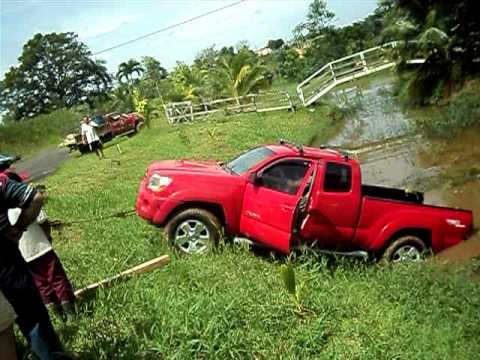 Toyota Tacoma De Diomedes Gonzalez en Plata ,Moca PR