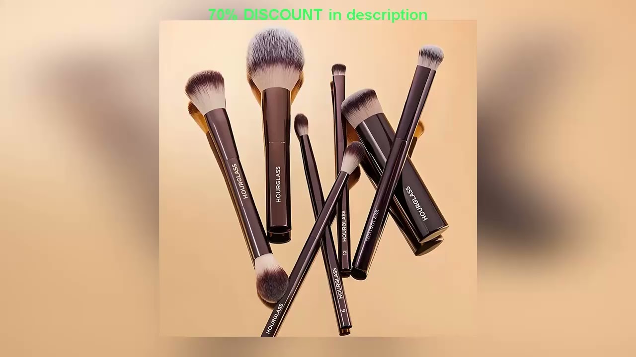 A must-have product! HOURGLASS Vegan brush travel brush set includes 7 brushes for the eye and fac