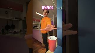 Me clavé un tenedor por culpa de pato???😩😱😭😰