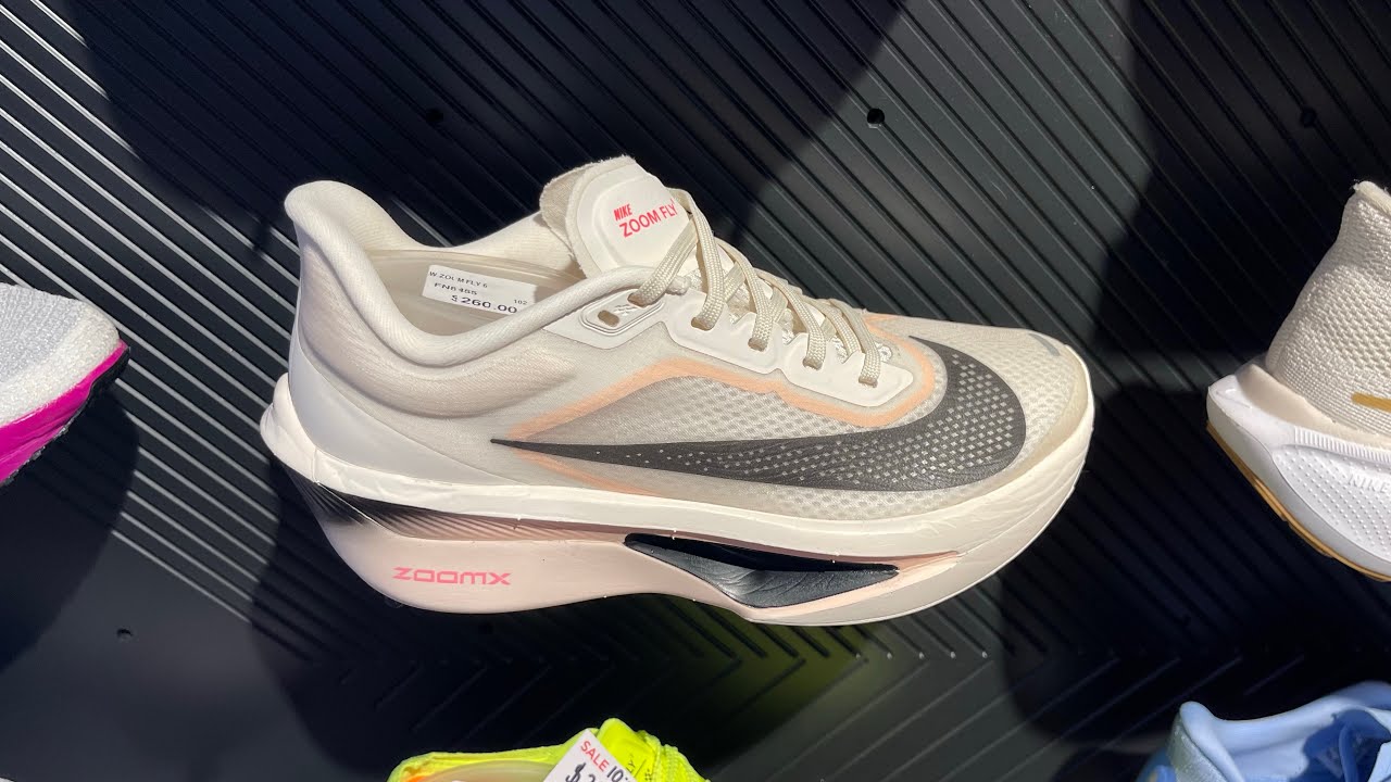 Nike Zoom Fly 6 (Pale Ivory/ Crimson Tint/ Sail/ Black  display picture 1