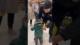 Markette Şüpheli Rakun Kontrolü