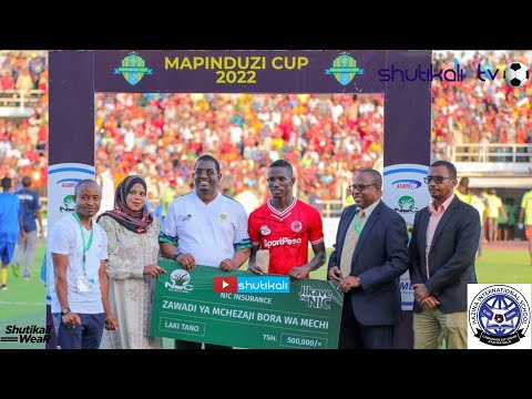 : BALAA! LARRY BWALYA MCHEZAJI BORA WA MECHI AKABIDHIWA LAKI 5 MAPINDUZI CUP SIMBA VS SELEM VIEW - : BALAA! LARRY BWALYA MCHEZAJI BORA WA MECHI AKABIDHIWA LAKI 5 MAPINDUZI CUP SIMBA VS SELEM VIEW