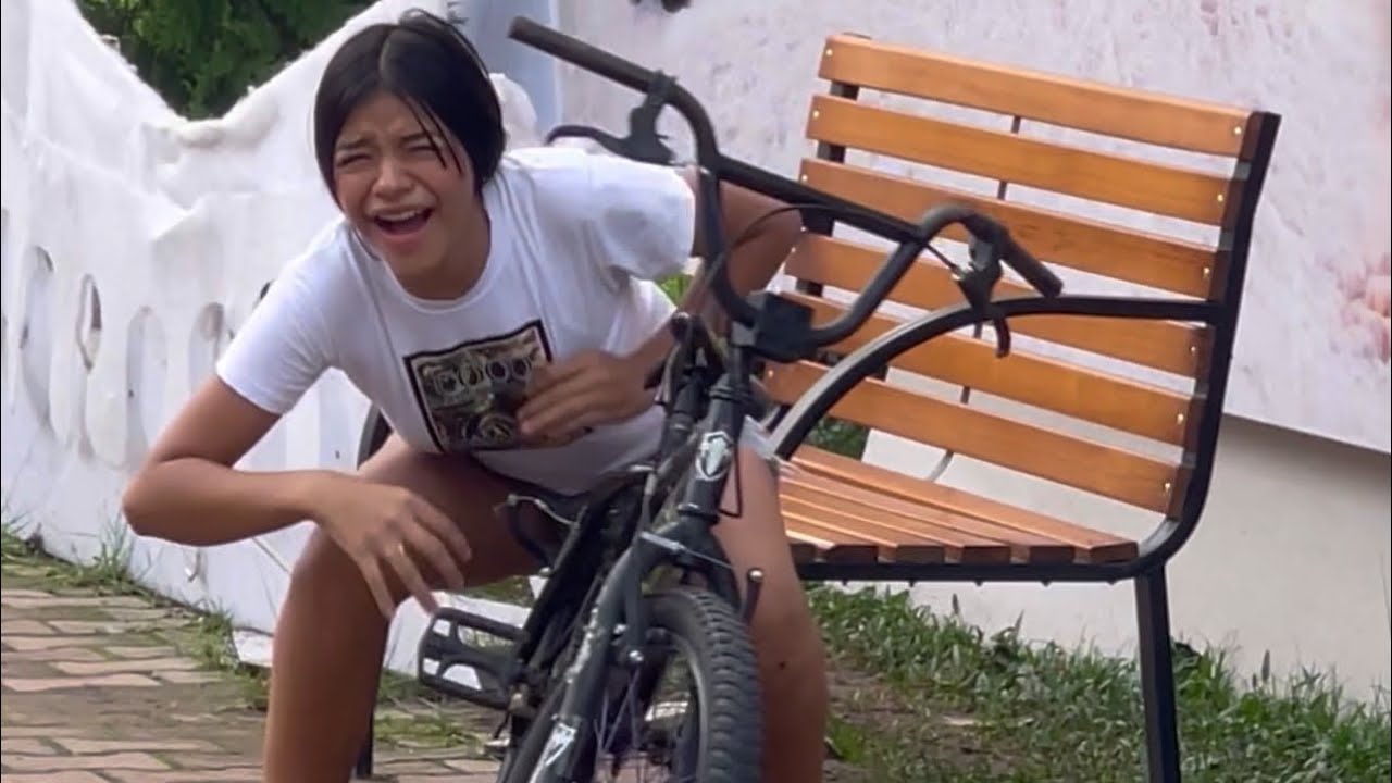 La bicicleta sorpresa😂