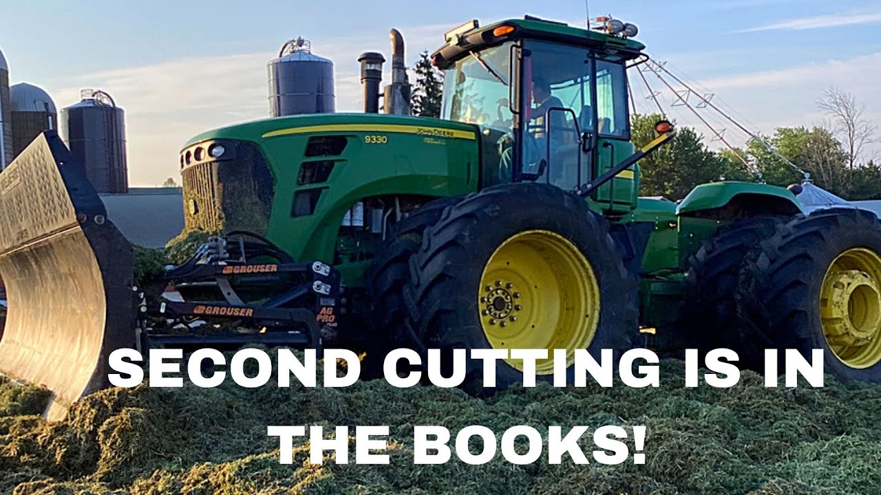 MERGING HAY & MIXING COW FEED