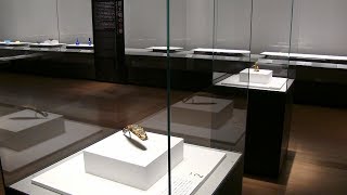 中国　清朝康熙年製　ガラス碗　２客　箱付き　R20-2 サントリー美術館 ガレも愛した－清朝皇帝のガラス プロローグ「中国
