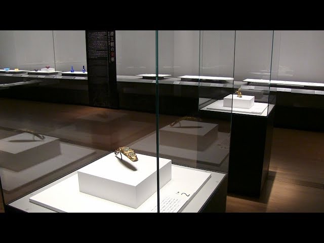 サントリー美術館 ガレも愛した－清朝皇帝のガラス プロローグ「中国