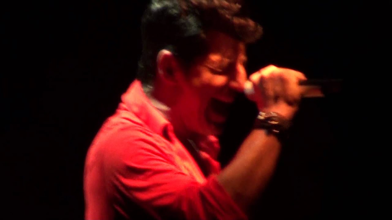 Aιμα δακρυα κι ιδρωτας  Sakis Rouvas