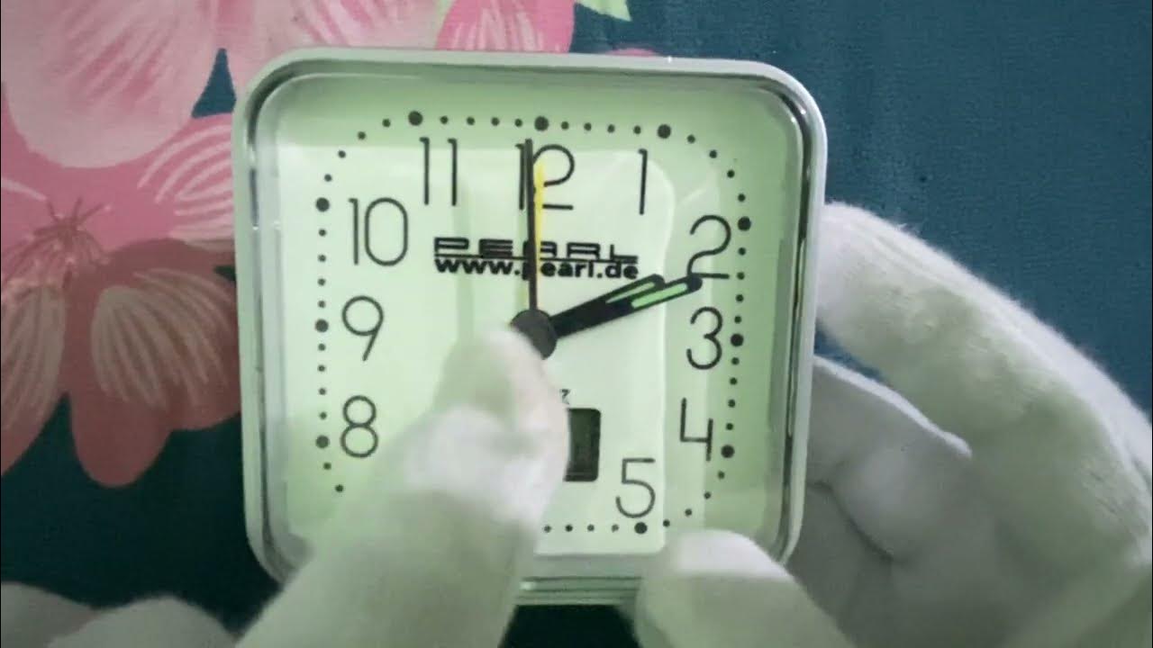 PEARL Quartz Alarm Clock Photoluminescent Clock with Digital