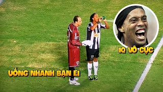 Sẽ không có cầu thủ nào có thể bắt chước được 7 skill "cực dị" này Ronaldinho