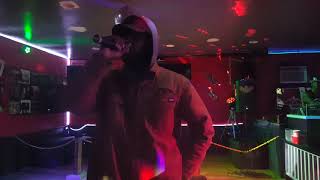 Daylyt performs in Hawaii