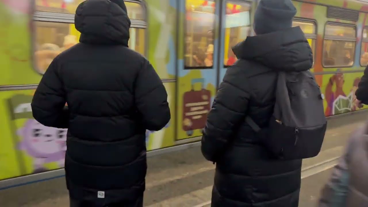 Арбатско-Покровская и Сокольническая линии метро (3) и (1). Славянский бульвар - Красные ворота.