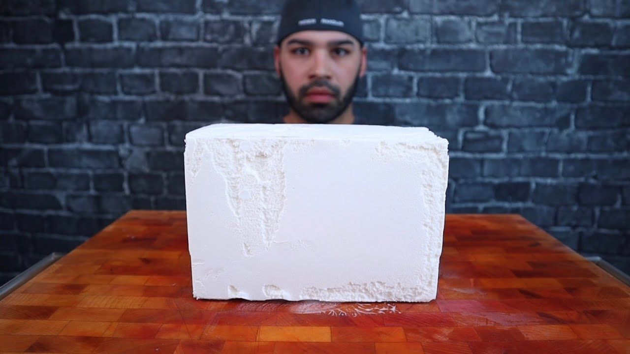 (ASMR) EATING A LITTLE ICE CREAM