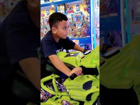 Reihan Main Game Balap Motor Superbikes